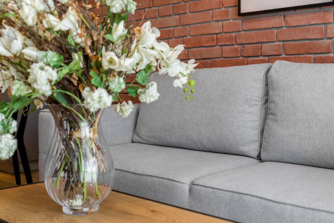 Premium Apartments Poznan Airport By Noclegi Renters Luaran gambar