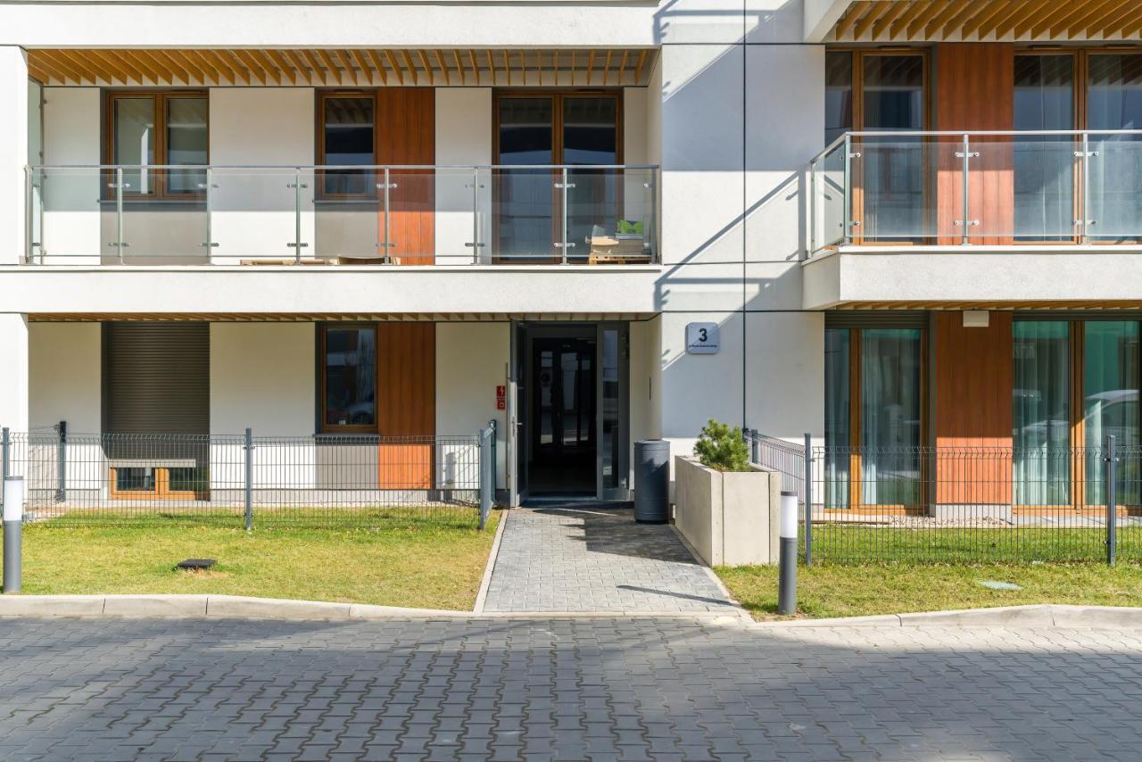 Premium Apartments Poznan Airport By Noclegi Renters Luaran gambar
