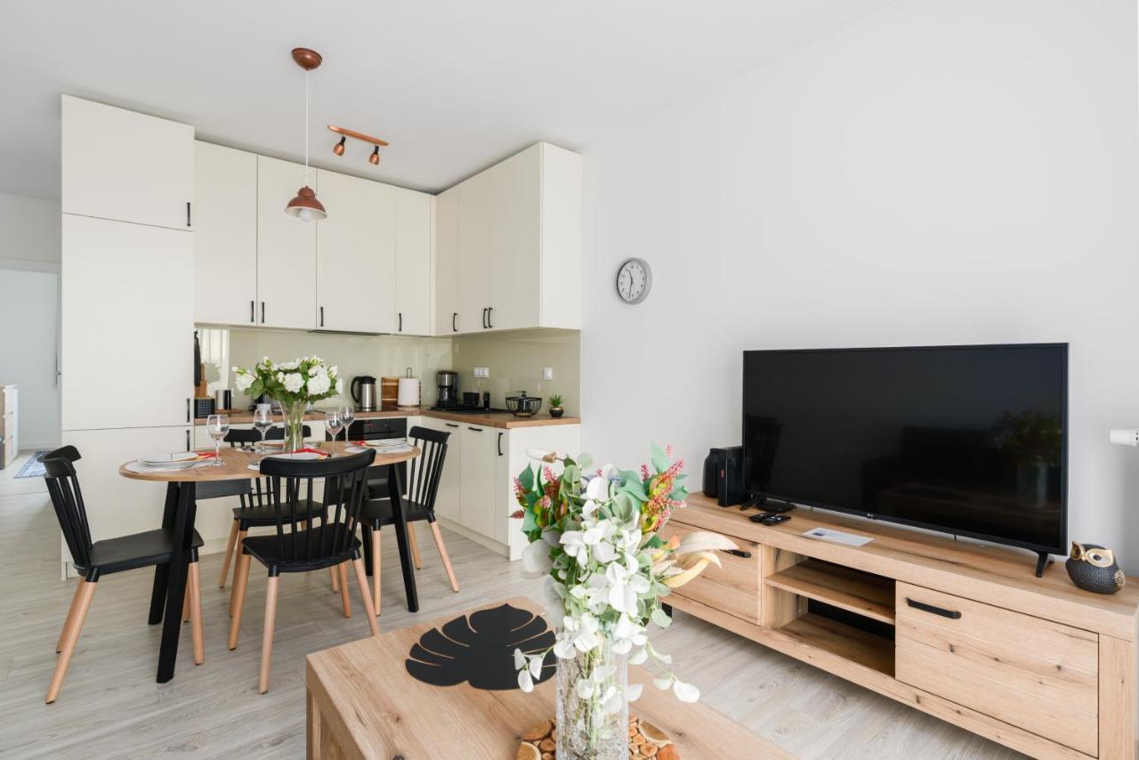 Premium Apartments Poznan Airport By Noclegi Renters Luaran gambar